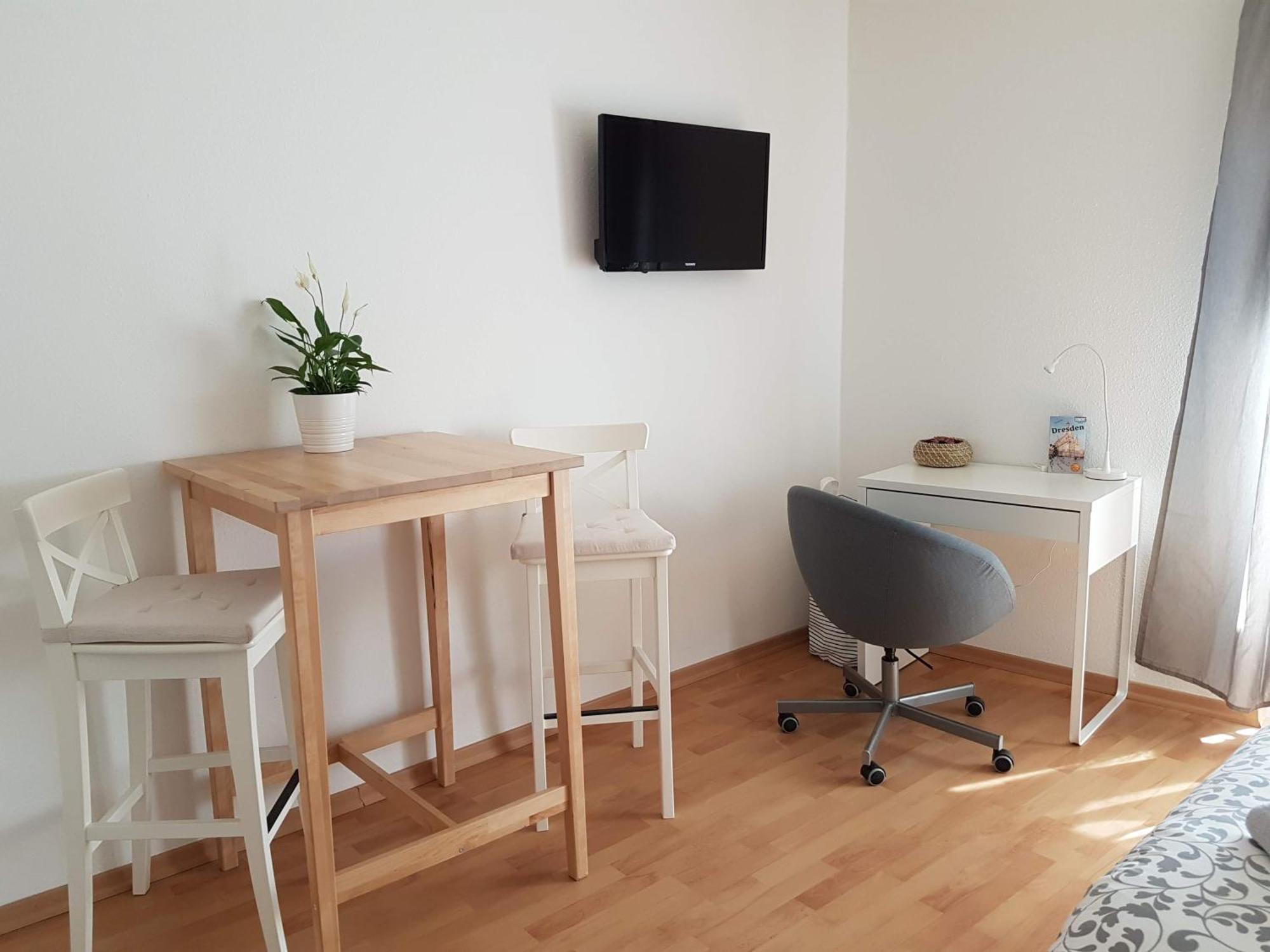 Neustadt & Parking Apartamento Dresde