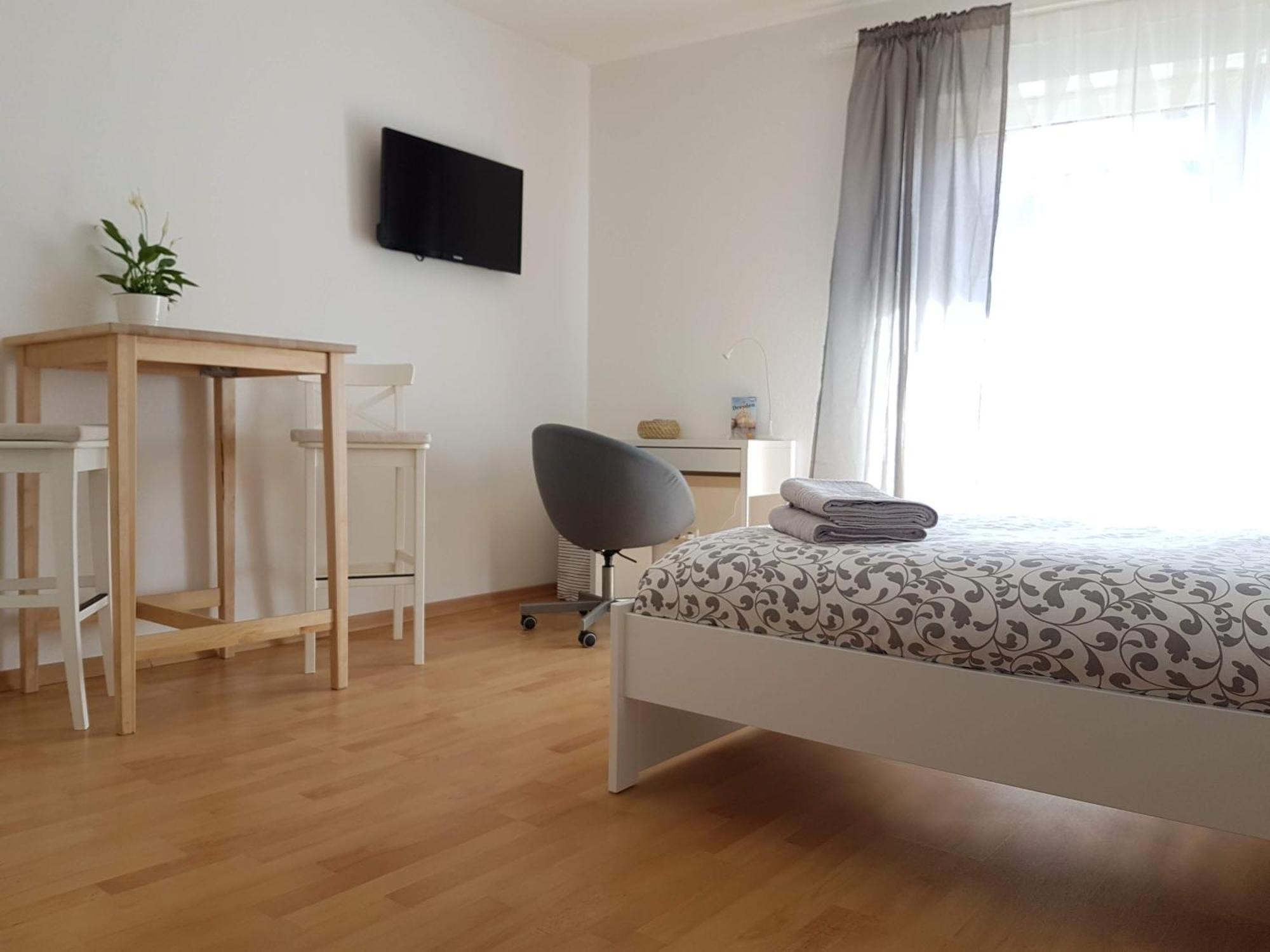 Neustadt & Parking * Dresde