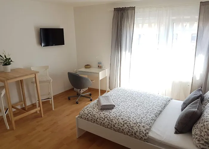 Studio Dresden Neustadt & Parking